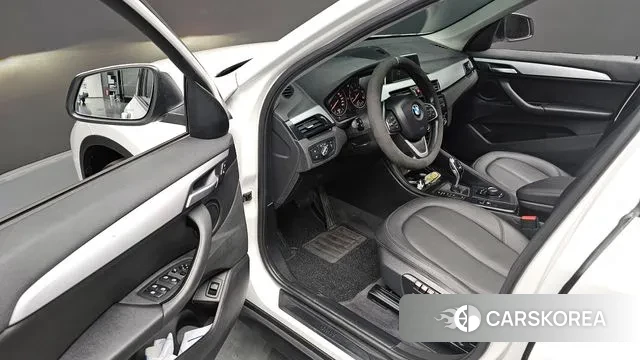 BMW X1 (F48) 2018 Белый из Кореи, фото 3