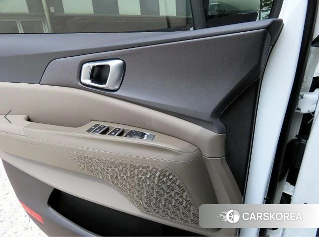 Kia The New Carnival 4th Generation 2023 Белый из Кореи, фото 3
