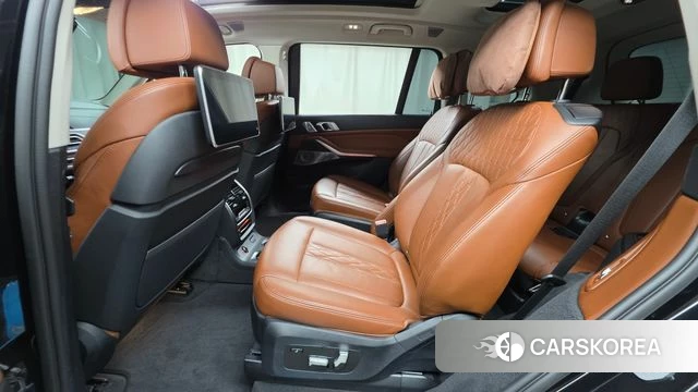 BMW X7 (G07) 2021 Черный из Кореи, фото 3