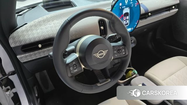 Mini Cooper S 4th Generation 2025 Белый из Кореи, фото 3