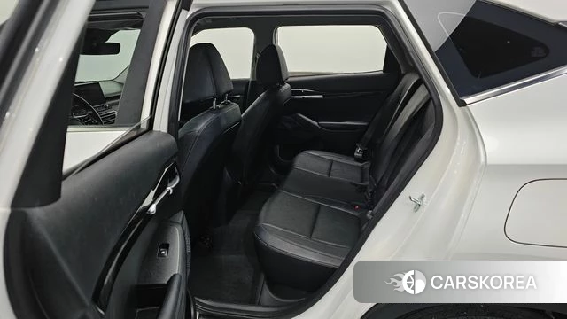 Kia Seltos 2022 Белый из Кореи, фото 3