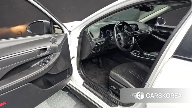 Hyundai Sonata (DN8) 2021 Белый из Кореи, фото 3