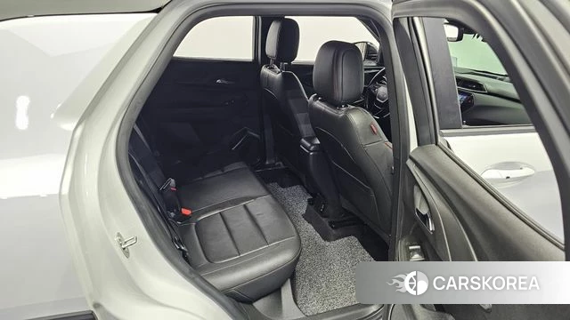 Chevrolet (GM Daewoo) Trailblazer 2023 Белый из Кореи, фото 3