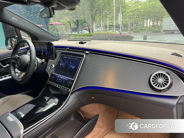 Mercedes-Benz EQE SUV 2025 Белый из Китая, фото 3