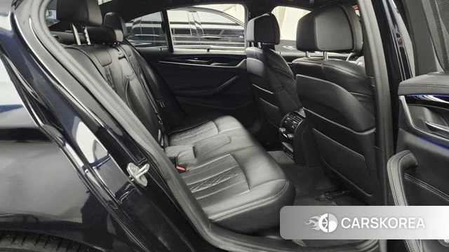 BMW 5 Series (G30) 2020 Черный из Кореи, фото 3