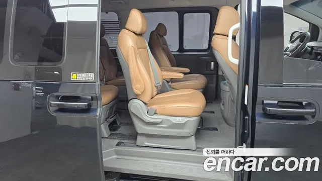 Hyundai Staria 2023 Синий из Кореи, фото 3