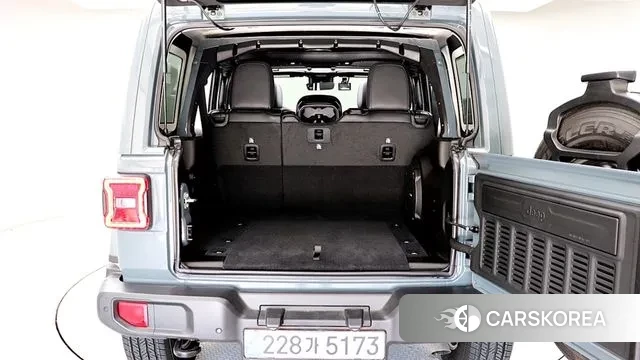 Jeep Wrangler (JL) 2024 Серый из Кореи, фото 3