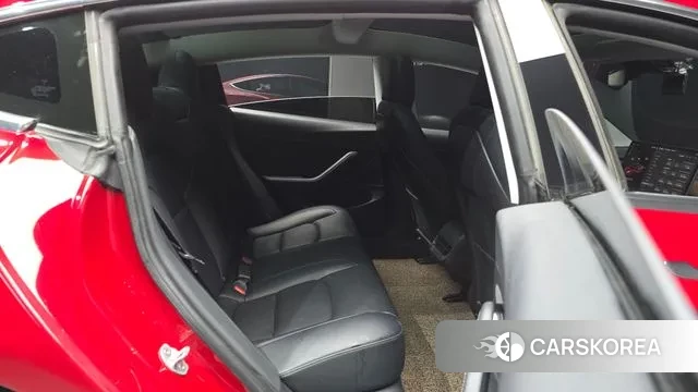 Tesla Model 3 2020 Красный из Кореи, фото 3