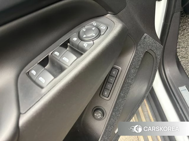 Chevrolet (GM Daewoo) Equinox 2019 Белый из Кореи, фото 3