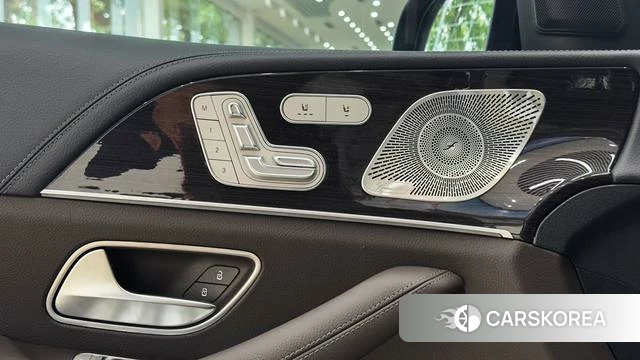 Mercedes-Benz GLS 2024 Черный из Китая, фото 3