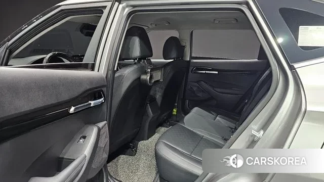 Kia Seltos 2021 Серебряный из Кореи, фото 3