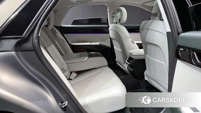 Hyundai Grandeur (GN7) 2022 Песочный из Кореи, фото 3