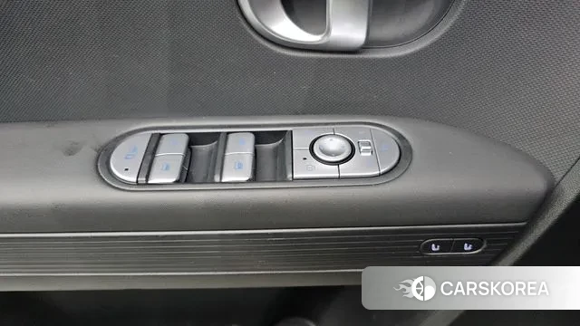 Hyundai Ionic 5 2022 Серебристо-серый из Кореи, фото 3