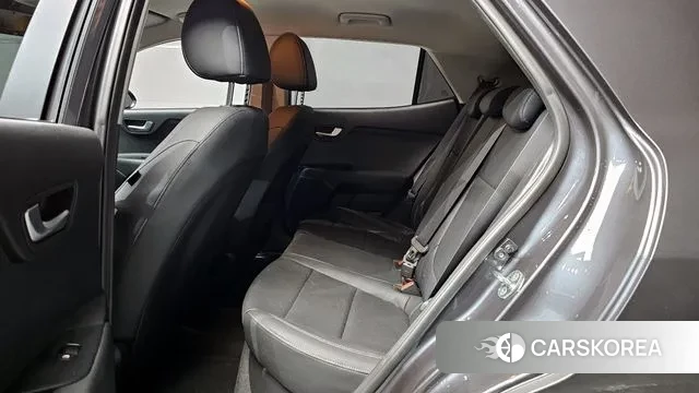 Kia Stonic 2020 Серый из Кореи, фото 3