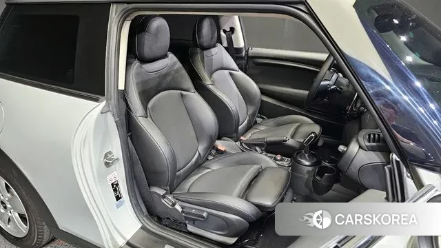 Mini Cooper D 2018 Серебристо-серый из Кореи, фото 3