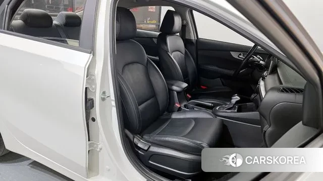 Kia Come New K3 2020 Белый из Кореи, фото 3