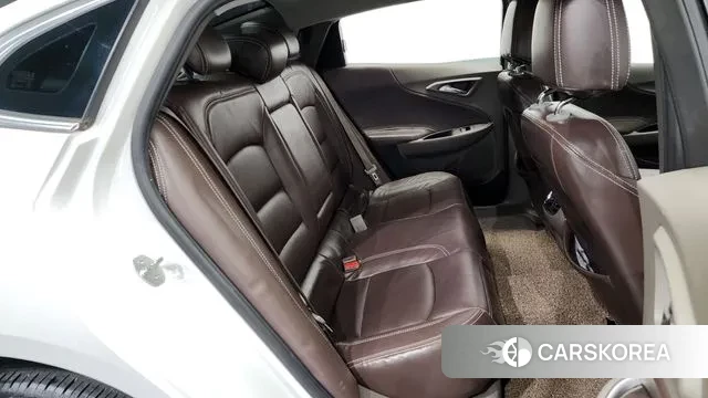 Chevrolet (GM Daewoo) All New Malibu 2018 Белый из Кореи, фото 3