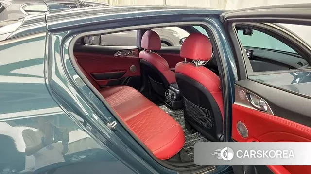 Kia Stinger Meister 2022 Темно-зеленый из Кореи, фото 3