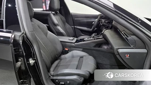 Peugeot 508 second Generation 2022 Черный из Кореи, фото 3