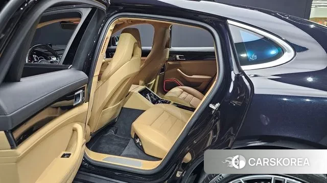 Porsche Panamera (971) 2020 Черный из Кореи, фото 3