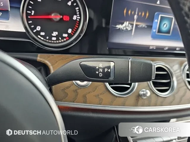 Mercedes-Benz E-Class W213 2020 Черный из Кореи, фото 3