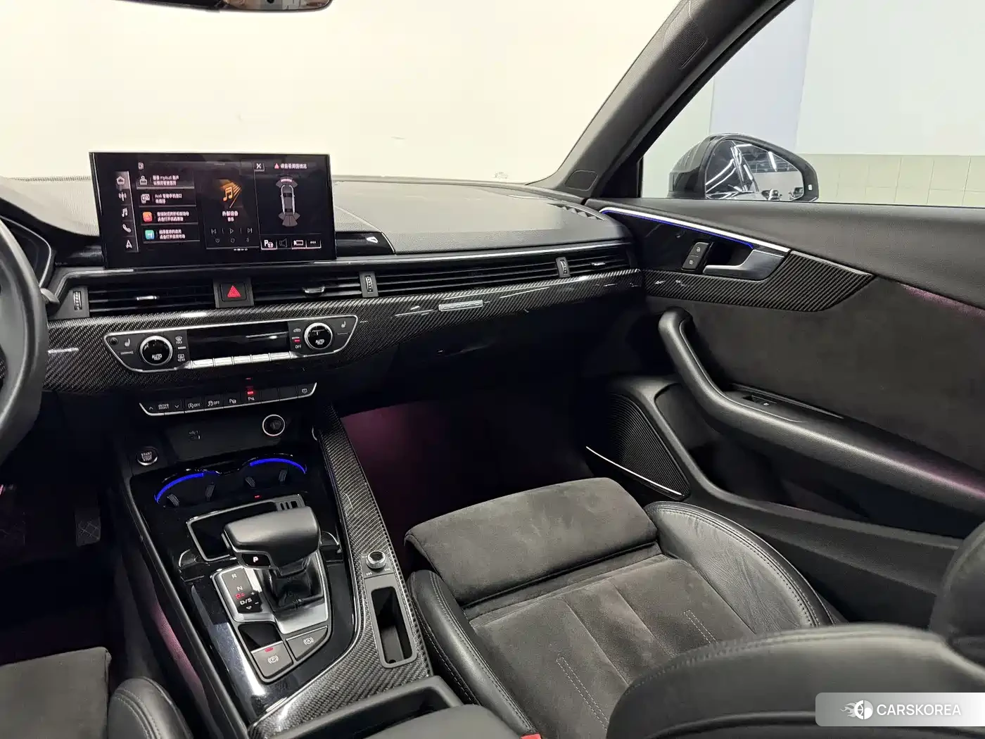Audi A4L 2022 Белый из Китая, фото 3
