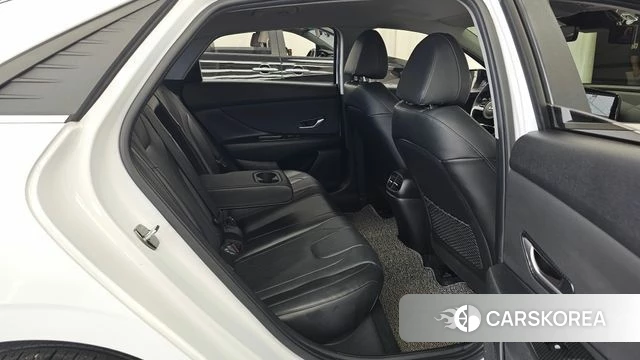 Hyundai Avante (CN7) 2021 Белый из Кореи, фото 3
