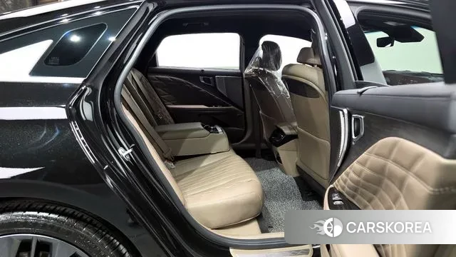 Kia K8 2024 Черный из Кореи, фото 3