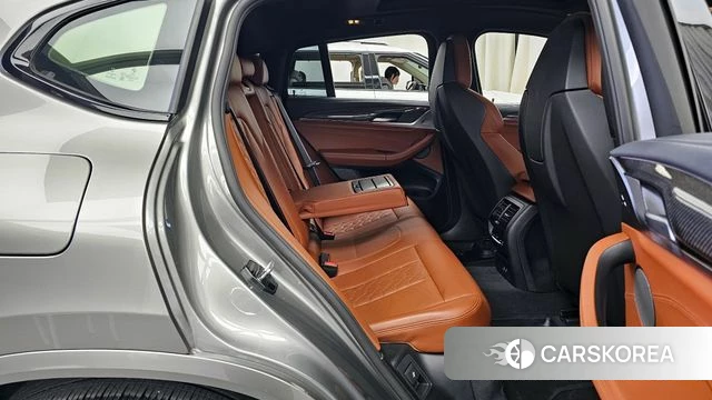 BMW X4M (G02) 2021 Песочный из Кореи, фото 3