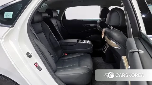 Kia The New K9 2nd generation 2025 Белый из Кореи, фото 3