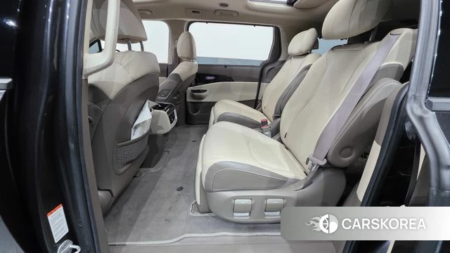 Kia Carnival 4th generation 2020 Серый из Кореи, фото 3