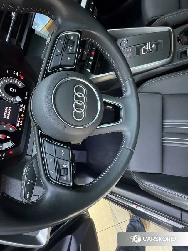 Audi A3 2021 Темно-серый из Китая, фото 3
