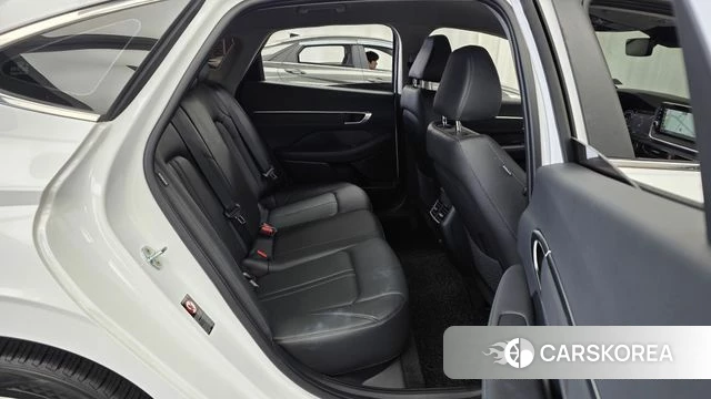Hyundai Sonata (DN8) 2022 Белый из Кореи, фото 3