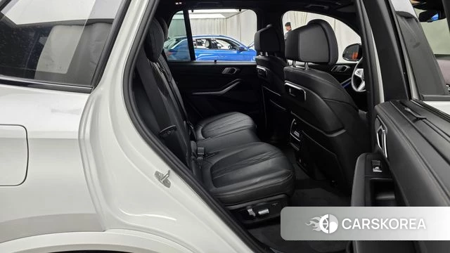 BMW X5 (G05) 2024 Белый из Кореи, фото 3