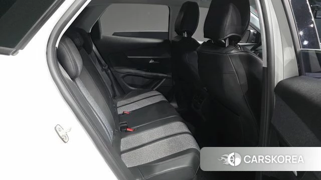 Peugeot 3008 second generation 2019 Белый из Кореи, фото 3