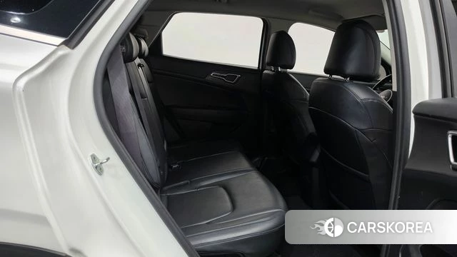 Kia Sportage 5th Generation 2021 Белый из Кореи, фото 3