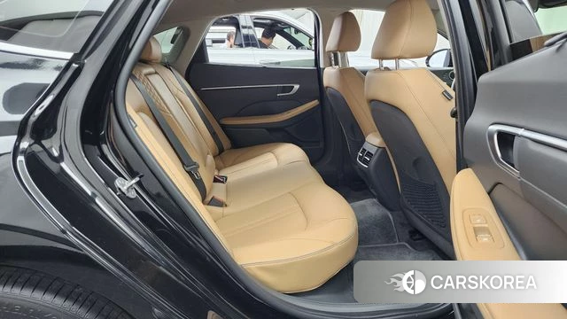 Hyundai Sonata D Edge Hybrid (DN8) 2023 Черный из Кореи, фото 3