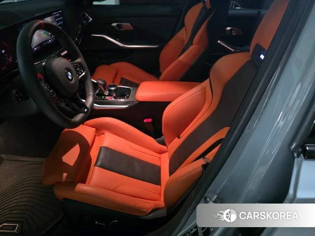 BMW M3 (G80) 2025 Серебристо-серый из Кореи, фото 3