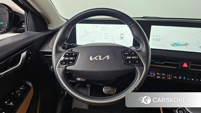 Kia EV6 2022 Черный из Кореи, фото 3