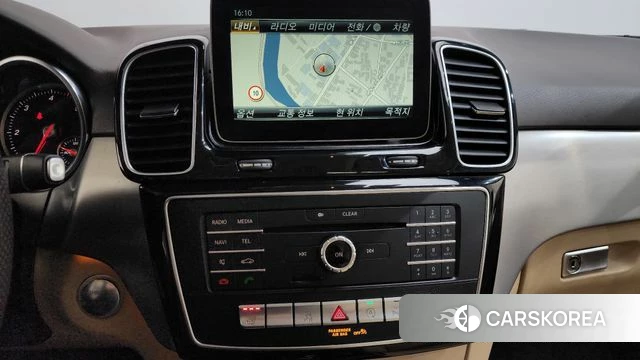 Mercedes-Benz GLE - Class W166 2018 Белый из Кореи, фото 3