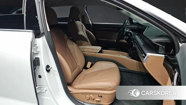 Hyundai Grandeur (GN7) 2023 Белый из Кореи, фото 3