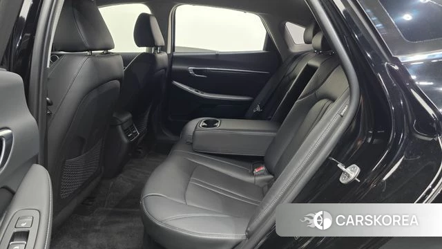 Hyundai Sonata Hybrid (DN8) 2022 Черный из Кореи, фото 3