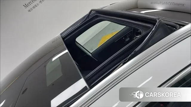 Mercedes-Benz GLA - Class H247 2025 Белый из Кореи, фото 3