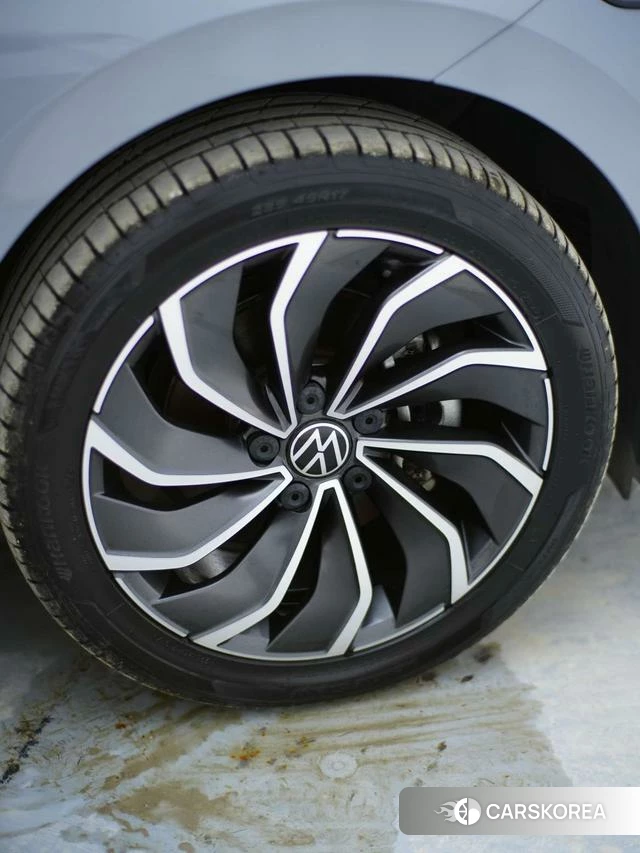 Volkswagen Golf 2022 Темно-серый из Китая, фото 3