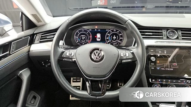 Volkswagen Arteon 2019 Серебристо-серый из Кореи, фото 3