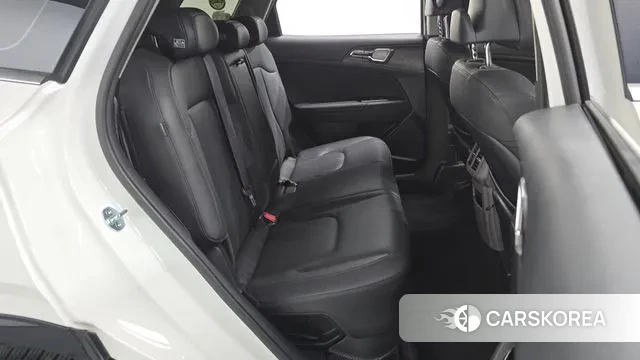 Kia Sportage 5th Generation Hybrid 2024 Белый из Кореи, фото 3