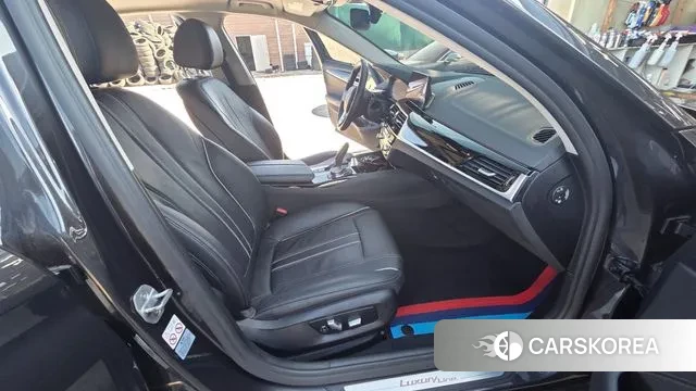 BMW 5 Series (G30) 2019 Серый из Кореи, фото 3