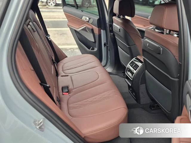 BMW X5 (G05) 2026 Цвет галактики из Кореи, фото 3