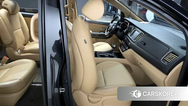 Kia The New Carnival 2019 Черный из Кореи, фото 3