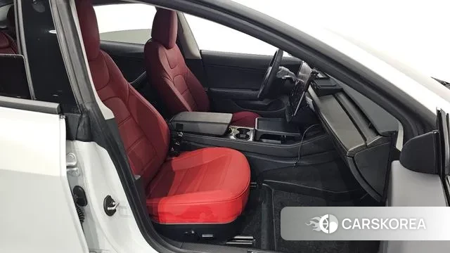 Tesla Model 3 2020 Белый из Кореи, фото 3